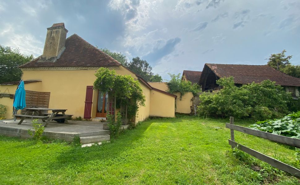 Rare & Unique Farmhouse from the 15C with Guest Annex